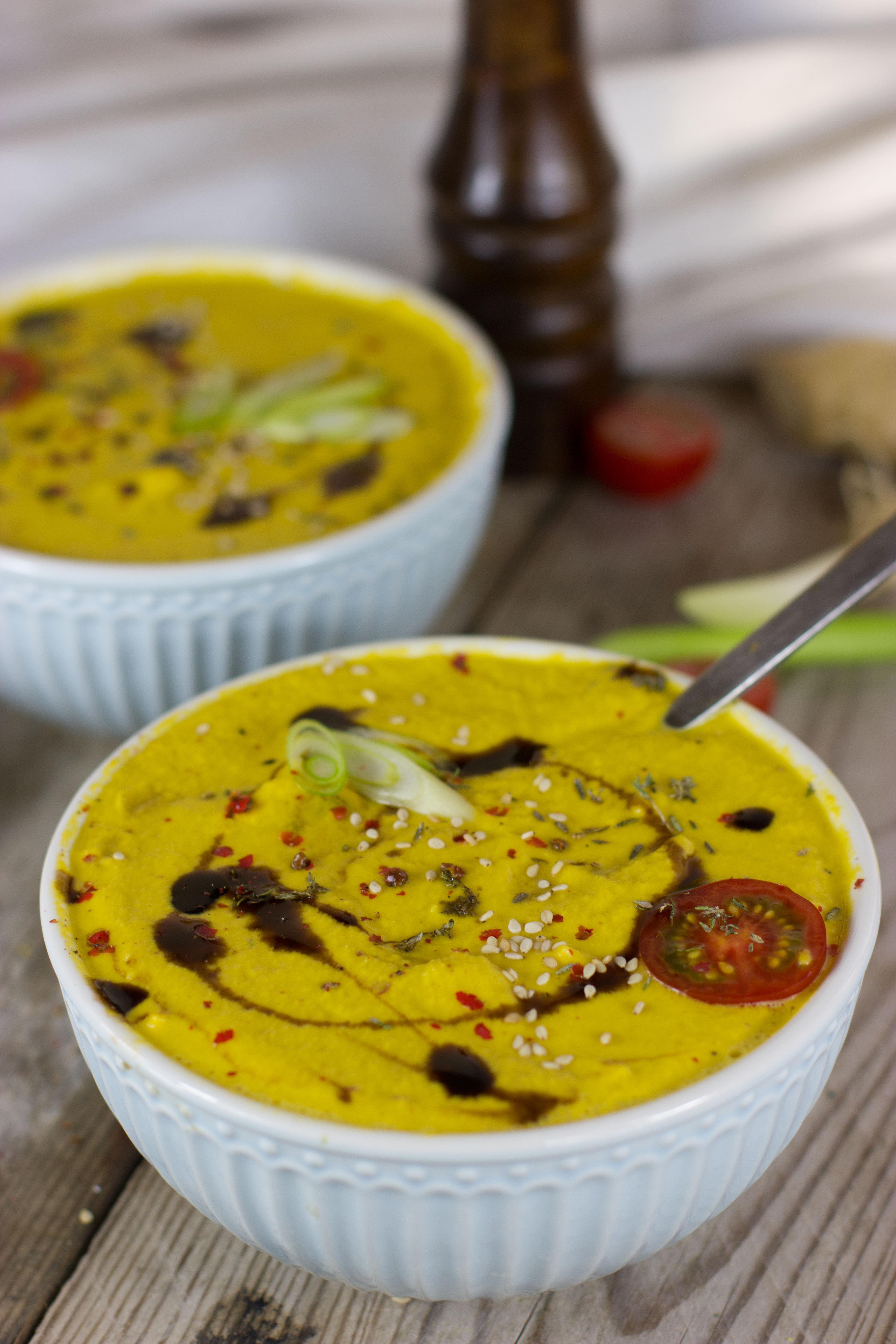 vegane-rohkost-suppe-suesskartoffel-walnus