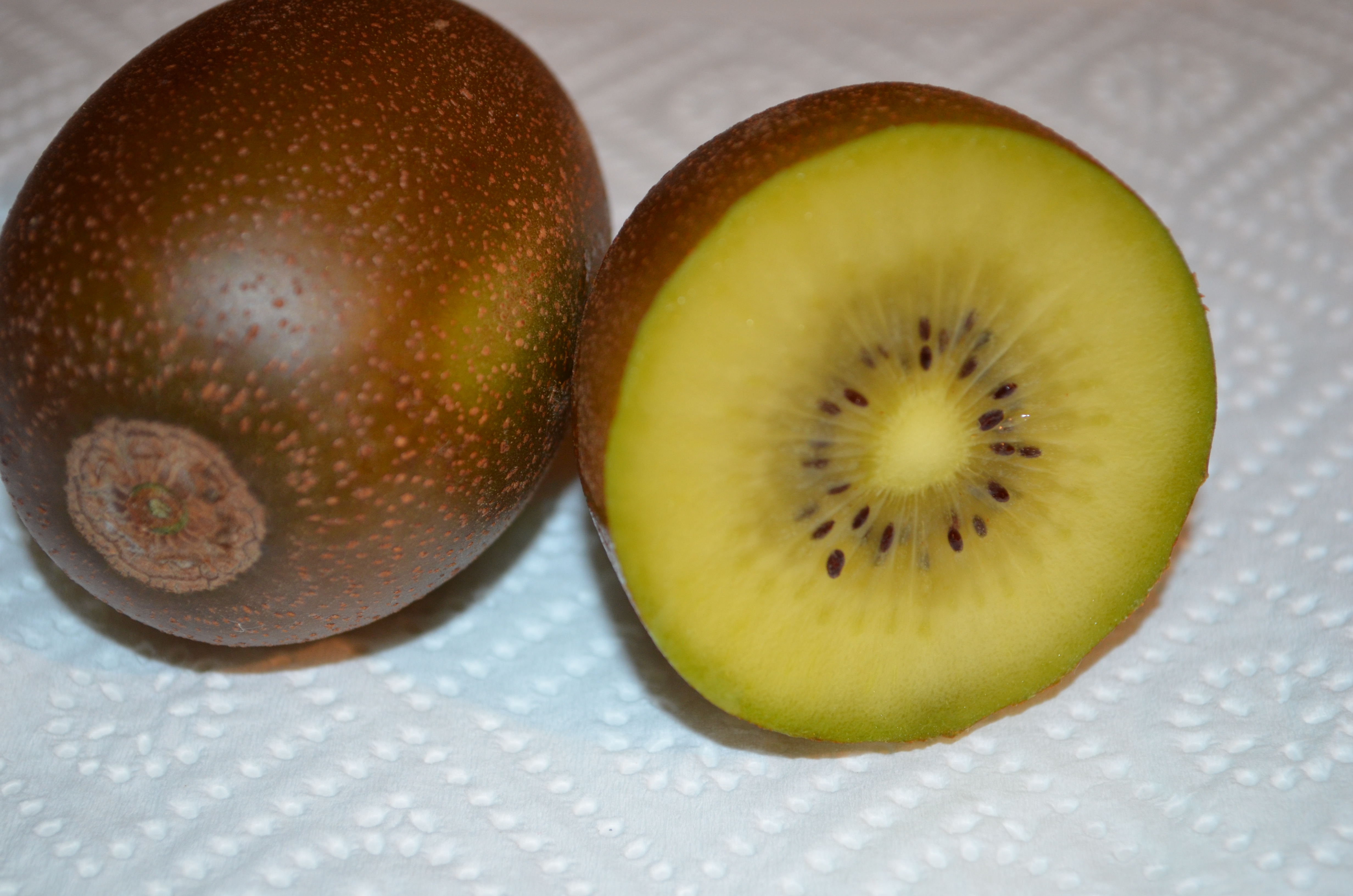 Kiwi-Gold-11 Bio Kiwi "Gold" Kiste