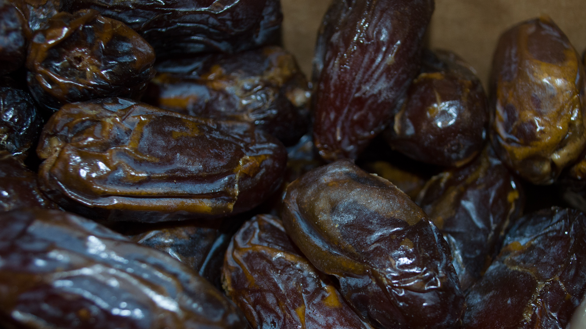 bio-dattel-gross-Kiste Bio Datteln Medjoul Kiste 5kg