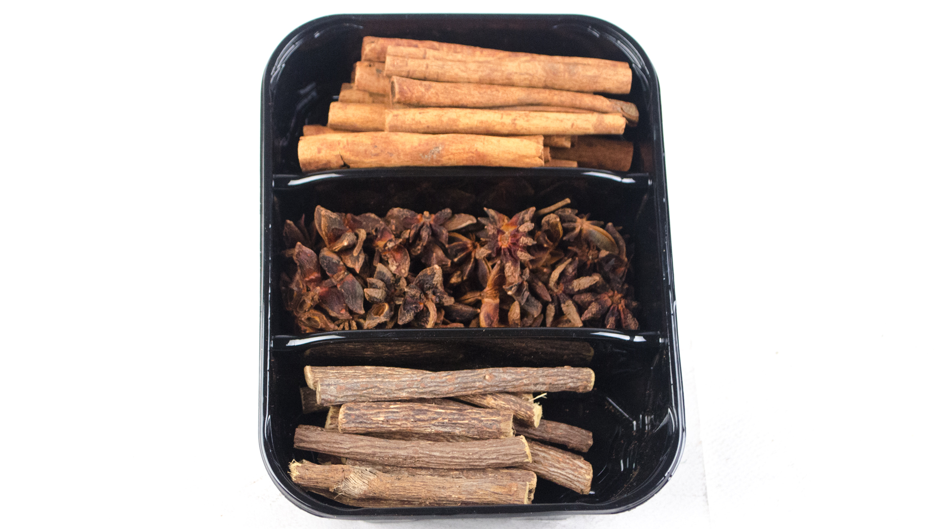 Zimt-anis-s-ssholzwurzel-weihnachtsgew-rze Weihnachtsgewürze Zimt Anis Süssholzwurzel